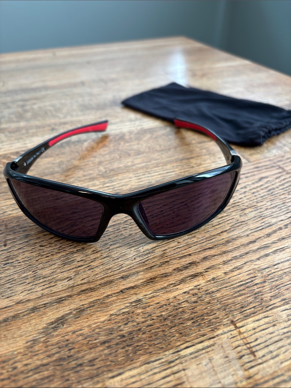 Women’s Black Sunglasses with Built in Magnifier. Sport Wraparound Style Red